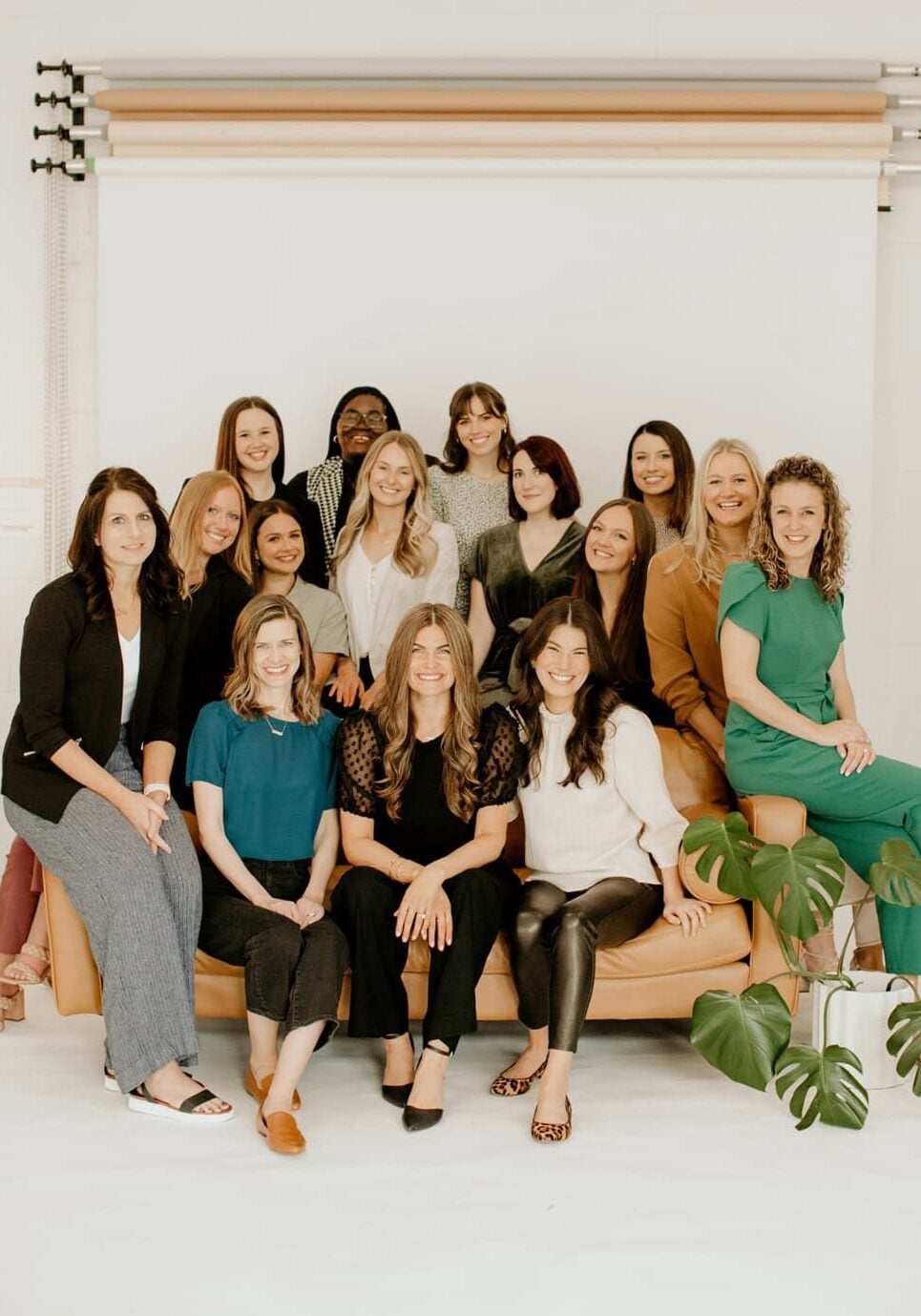 Belle Communication_team_careers page